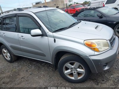 JTEHD20V546****** 2004 Toyota RAV4