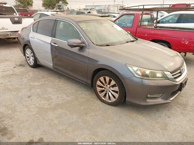 1HGCR2F85DA****** 2013 Honda Accord