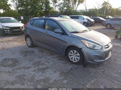 KMHCT5AE4GU****** 2016 Hyundai Accent