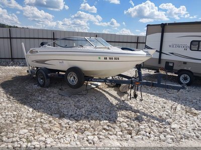 2001 Glastron 170 Boat