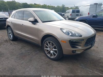 WP1AB2A53FL****** 2015 Porsche Macan