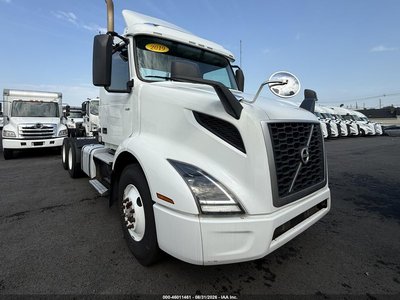 4V4WC9EH5KN****** 2019 Volvo Vnr64t