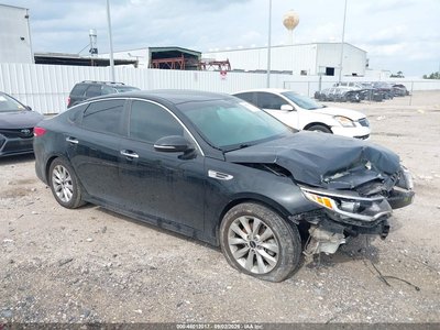5XXGT4L32JG****** 2018 Kia Optima