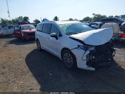 2C4RC1N76PR****** 2023 Chrysler Pacifica Hybrid