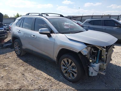 2T3C1RFV4KW****** 2019 Toyota RAV4