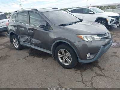 2T3WFREV3FW****** 2015 Toyota RAV4