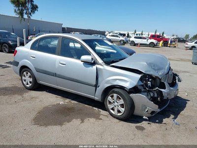 KNADE123266****** 2006 Kia Rio