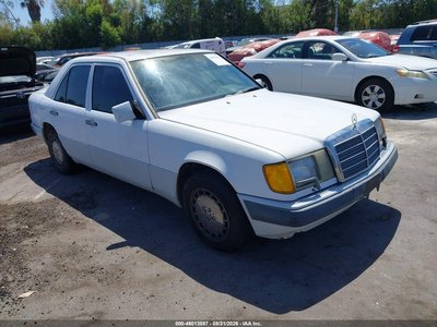 WDBEA30D7MB****** 1991 Mercedes-Benz 300 Series