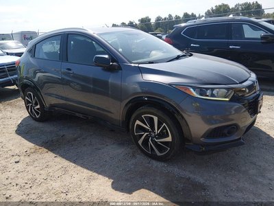 3CZRU6H15KG****** 2019 Honda HR-V