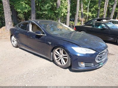 5YJSA1H22FF****** 2015 Tesla Model S