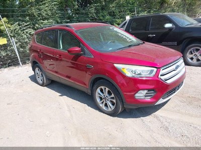 1FMCU0HD8JU****** 2018 Ford Escape