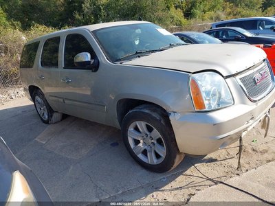 1GKS1AE02DR****** 2013 GMC Yukon