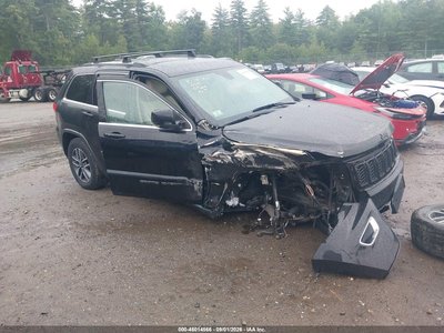 1C4RJEBG2KC****** 2019 Jeep Grand Cherokee
