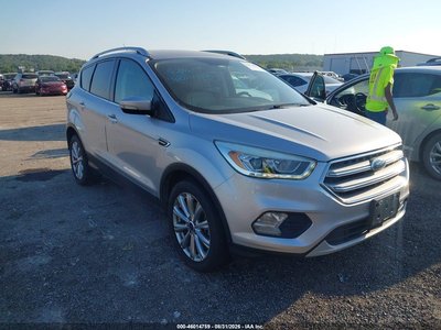 1FMCU9J97HU****** 2017 Ford Escape