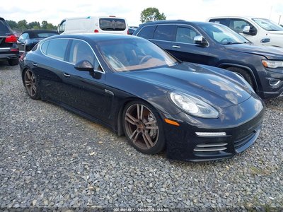 WP0BB2A71EL****** 2014 Porsche Panamera