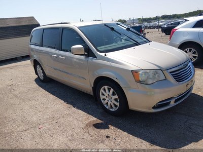 2013 Chrysler Town & Country