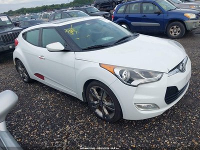 KMHTC6AD1GU****** 2016 Hyundai Veloster