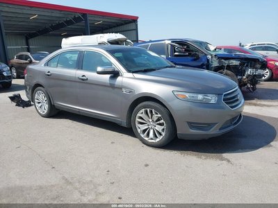 2013 Ford Taurus