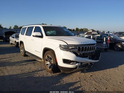 1C4SJVDT0NS****** 2022 Jeep Wagoneer