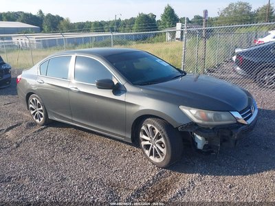 1HGCR2F5XEA****** 2014 Honda Accord