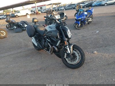 ZDM13BLWXEB****** 2014 Ducati Diavel