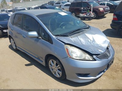 JHMGE8H52BC****** 2011 Honda Fit