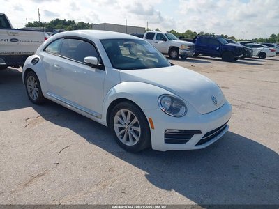 3VWJ17AT9HM****** 2017 Volkswagen Beetle