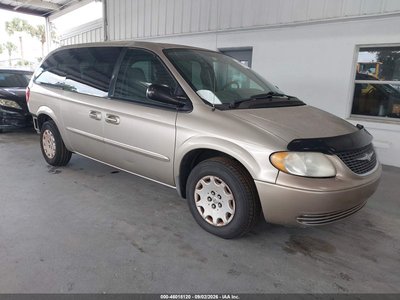 2003 Chrysler Town & Country