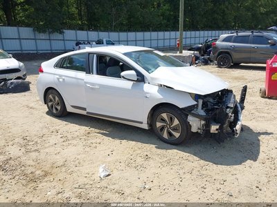 KMHC75LC8HU****** 2017 Hyundai Ioniq Hybrid