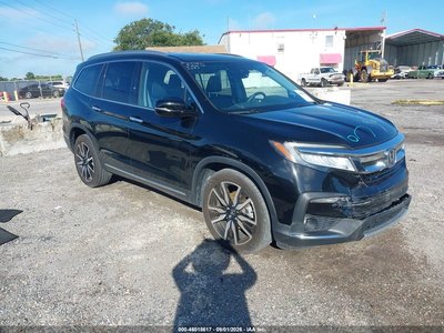 5FNYF5H61KB****** 2019 Honda Pilot