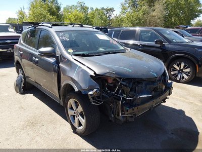 2T3RFREV9FW****** 2015 Toyota RAV4