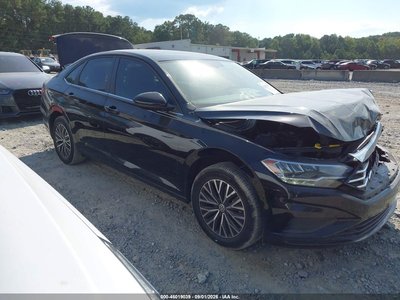 3VWCB7BU2LM****** 2020 Volkswagen Jetta