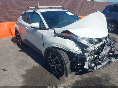 NMTKHMBX9MR****** 2021 Toyota C-HR