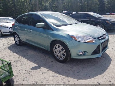 1FAHP3K20CL****** 2012 Ford Focus