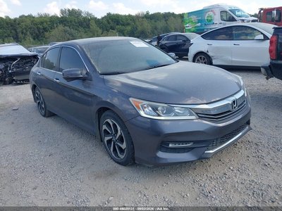 1HGCR2F7XGA****** 2016 Honda Accord