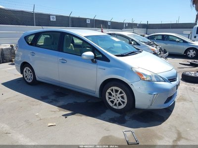 2014 Toyota Prius V