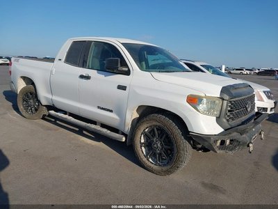 5TFUY5F15LX****** 2020 Toyota Tundra