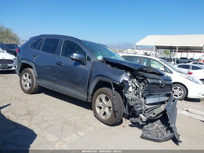 2T3W1RFV1MC****** 2021 Toyota RAV4