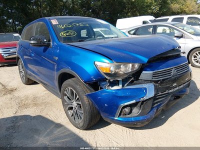JA4AR3AU8HZ****** 2017 Mitsubishi Outlander
