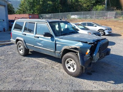 1J4FJ68S7WL****** 1998 Jeep Cherokee