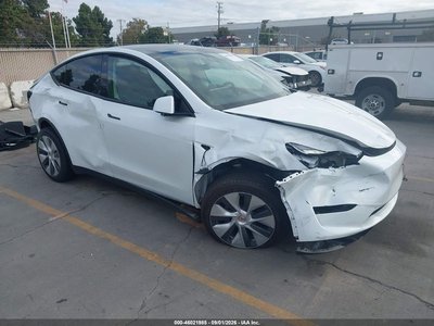 7SAYGDEE6PF****** 2023 Tesla Model Y