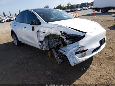 7SAYGDEE6NF****** 2022 Tesla Model Y
