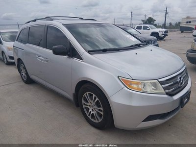 5FNRL5H68DB****** 2013 Honda Odyssey