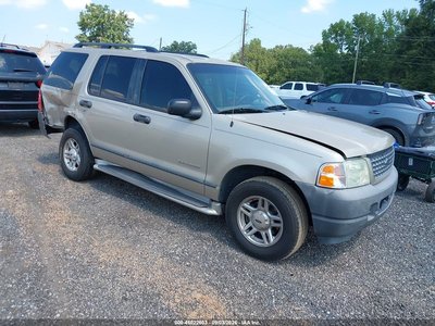 1FMZU62KX4U****** 2004 Ford Explorer