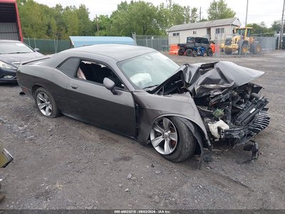 2C3CDZAG1JH****** 2018 Dodge Challenger