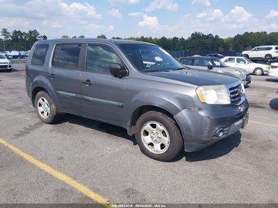 5FNYF4H23FB****** 2015 Honda Pilot