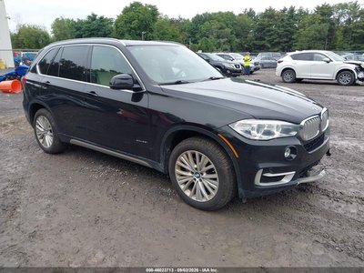 5UXKR0C51J0****** 2018 BMW X5