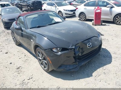 JM1NDAD73J0****** 2018 Mazda MX-5 Miata