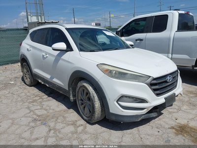 KM8J33A42GU****** 2016 Hyundai Tucson