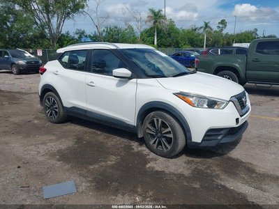 3N1CP5CUXJL****** 2018 Nissan Kicks